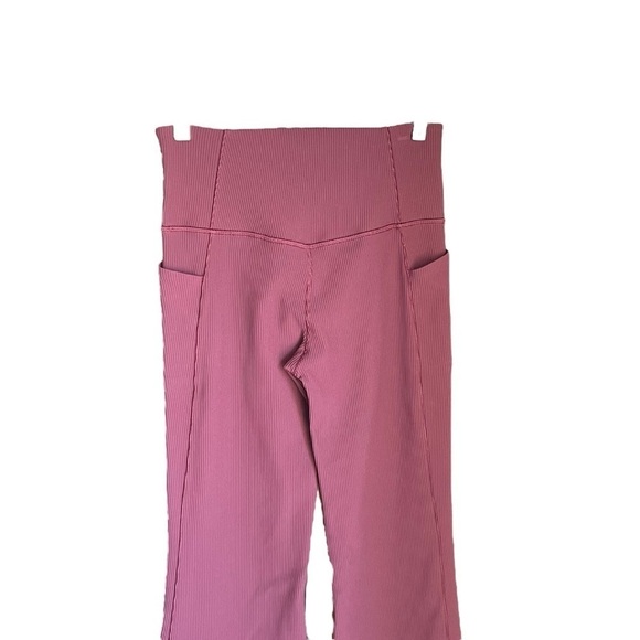 Athleta - Salutation Stash Rib Flare Leggings Sz MT - Picture 8 of 9